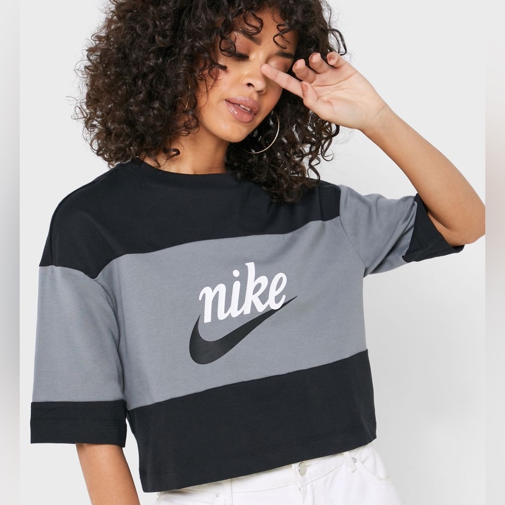 Nike Women's Women's Nike Sportswear Varsity Short-sleeve Top Short Sleeve - Picture 7 of 7